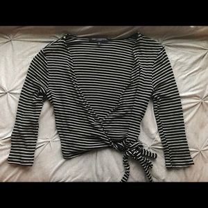 Striped crop top with tie